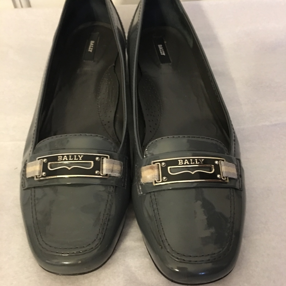 BALLY DOOMS/18 grey patent leather loafers - Picture 1 of 8